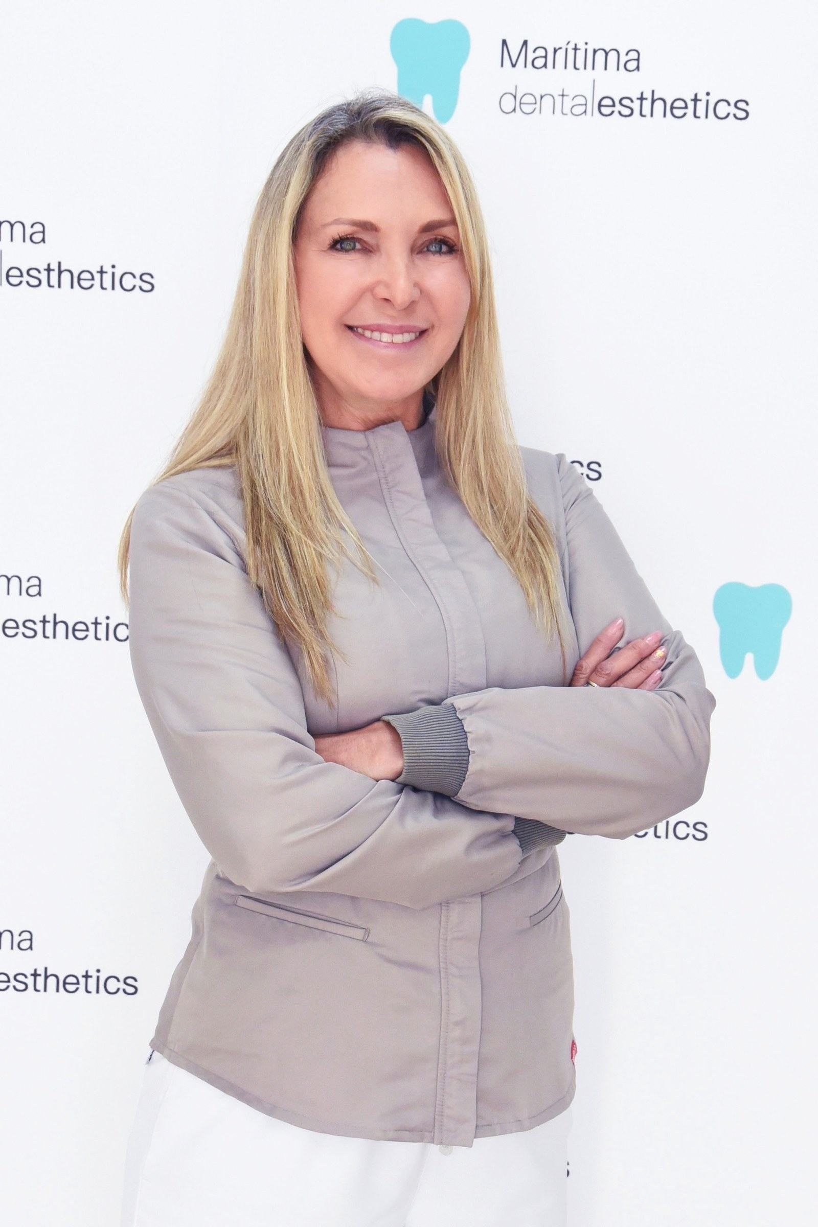 Dr. Valeria Casalderrey — Odontología y Cirugía Dental, Maritima Dental & Esthetics